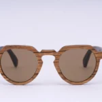 CAPRI Caramel Oak – unisex drvene naočare za sunce sa ZEISS sočivima