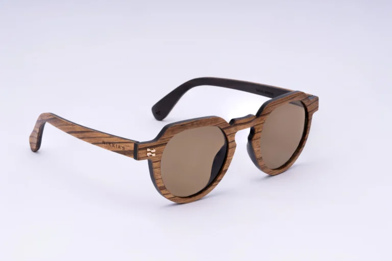 CAPRI Caramel Oak – unisex drvene naočare za sunce sa ZEISS sočivima